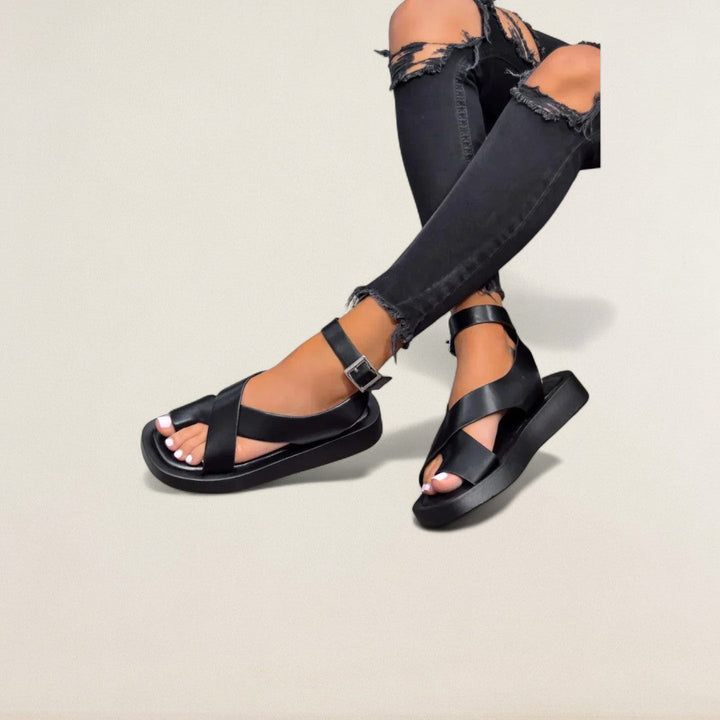 Ραέλ – Ορθοπεδικά και μοντέρνα για το καλοκαίρι