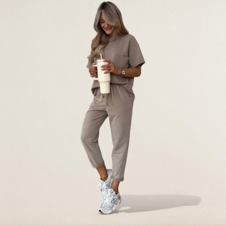 Νάντια – Διπλής Όψεως Τελειότητα Lounge