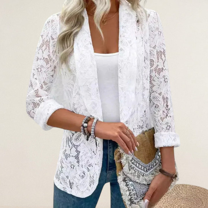 Μαρία – Αέρινο Μπουφάν με Γοητεία