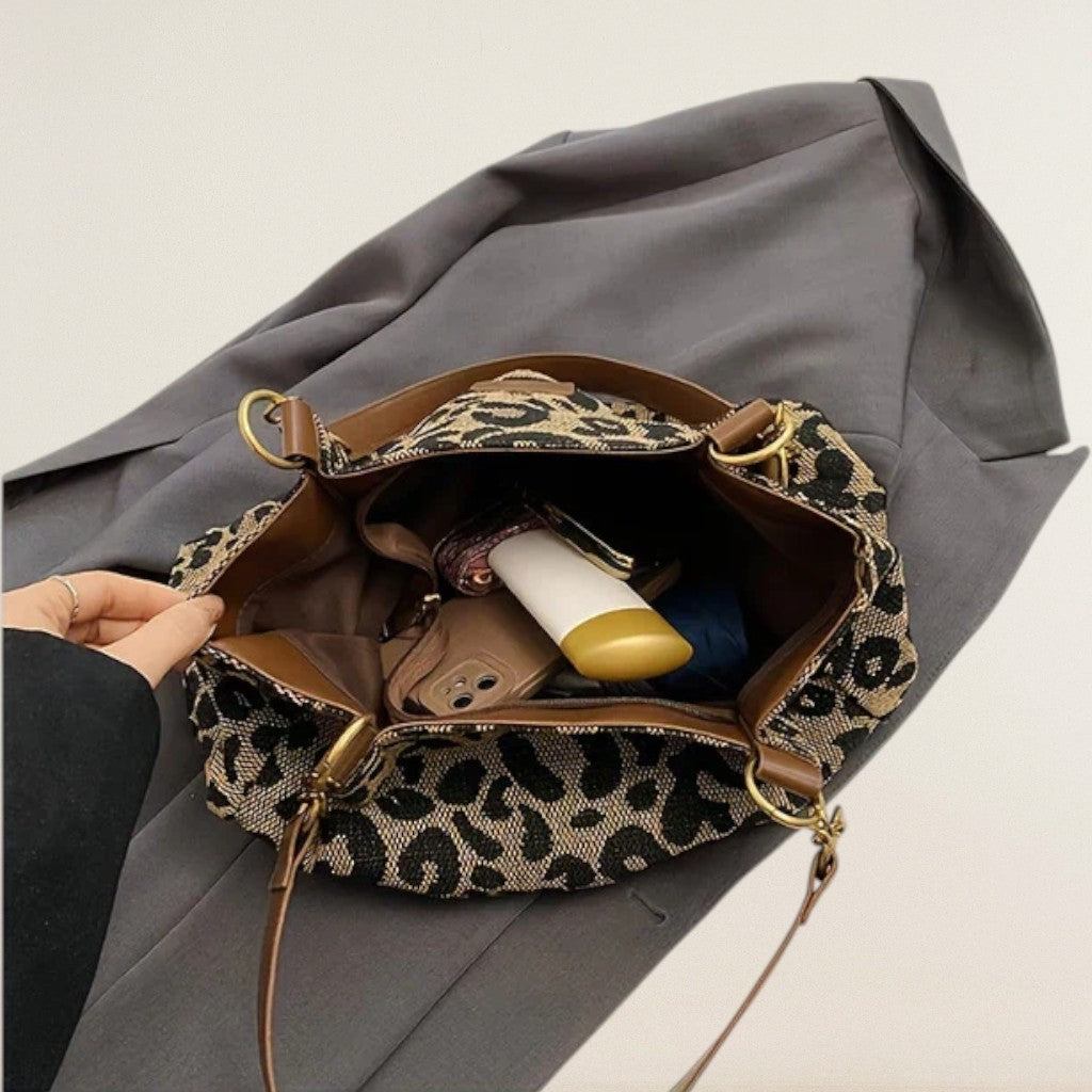 Θάλεια – Τσαντάκι με Λεοπάρ Σχέδιο