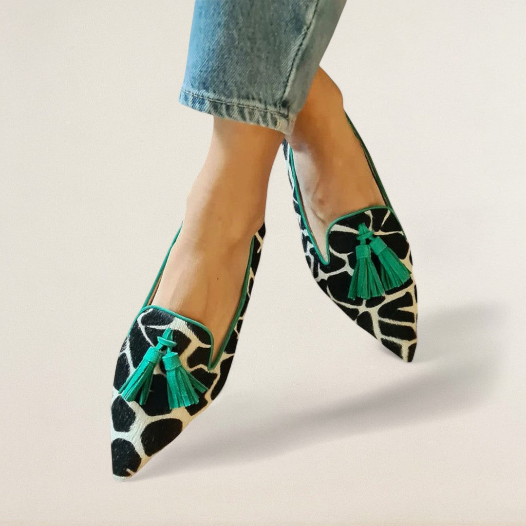 Λίβια – ορθοπεδική παντόφλα με κρόσσια και μυτερή μύτη