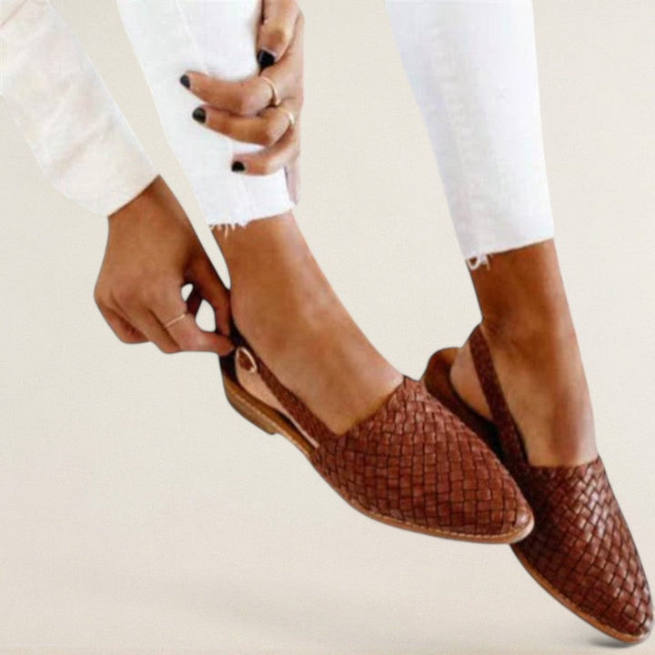 Ελένη – Ορθοπεδική κομψότητα για την καθημερινή ζωή