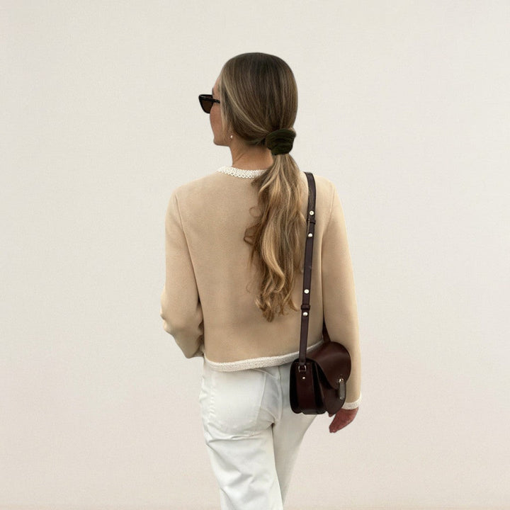 Άννα – Κομψότητα στην καθημερινότητα