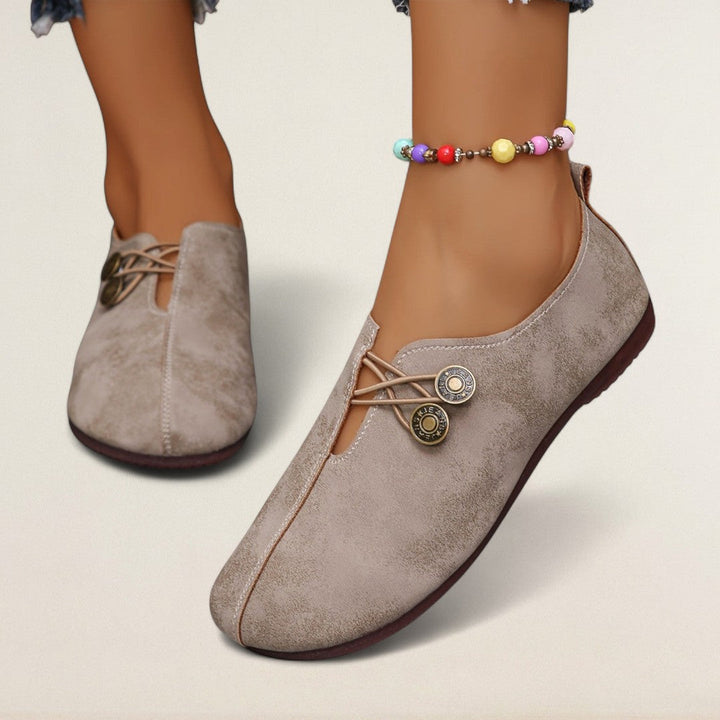 Μαρίνα – άνετα παραδοσιακά για τα βήματά σου