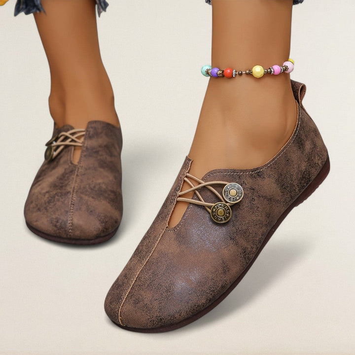 Μαρίνα – άνετα παραδοσιακά για τα βήματά σου