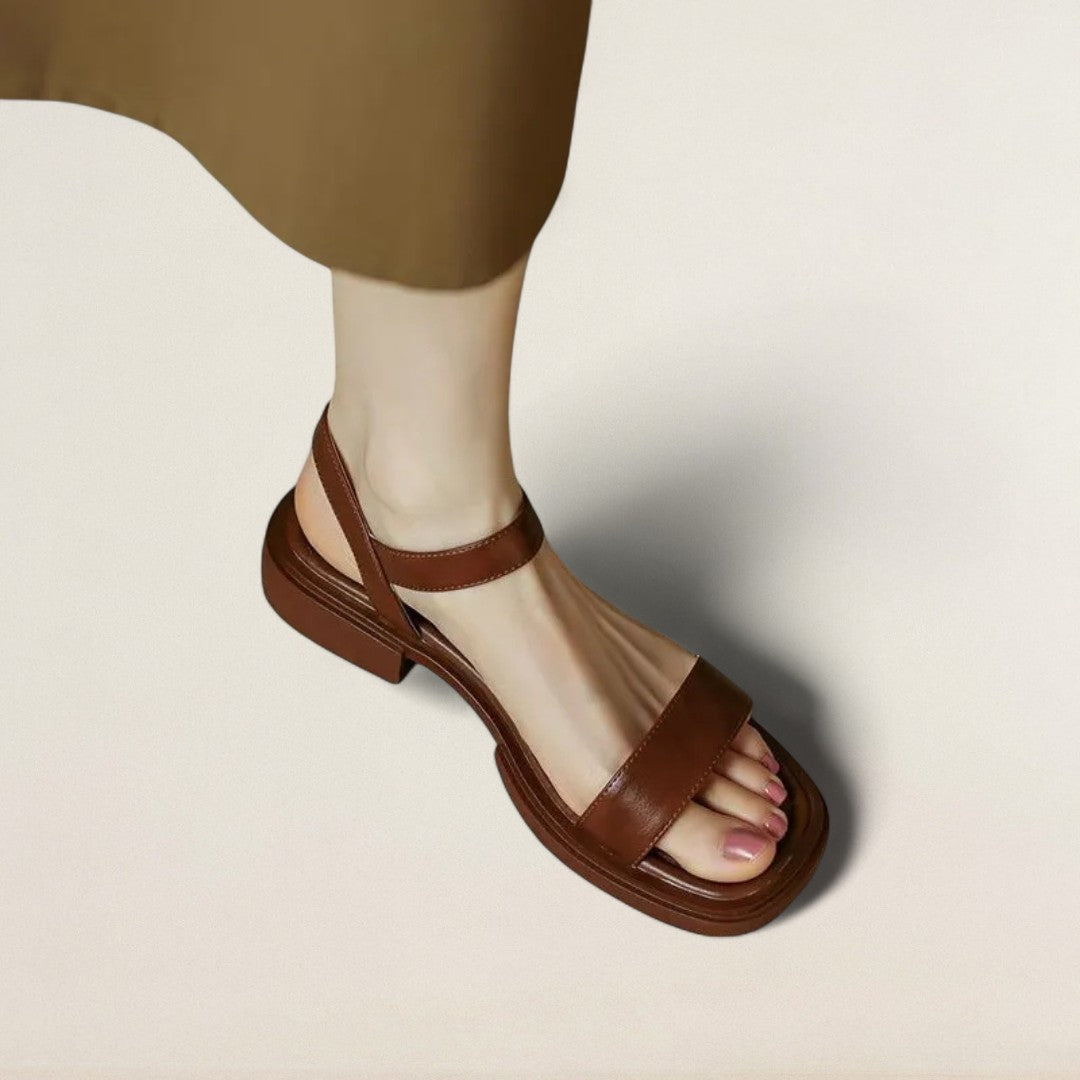 Μαρίνα – μινιμαλιστική άνεση για τις καλοκαιρινές σου μέρες