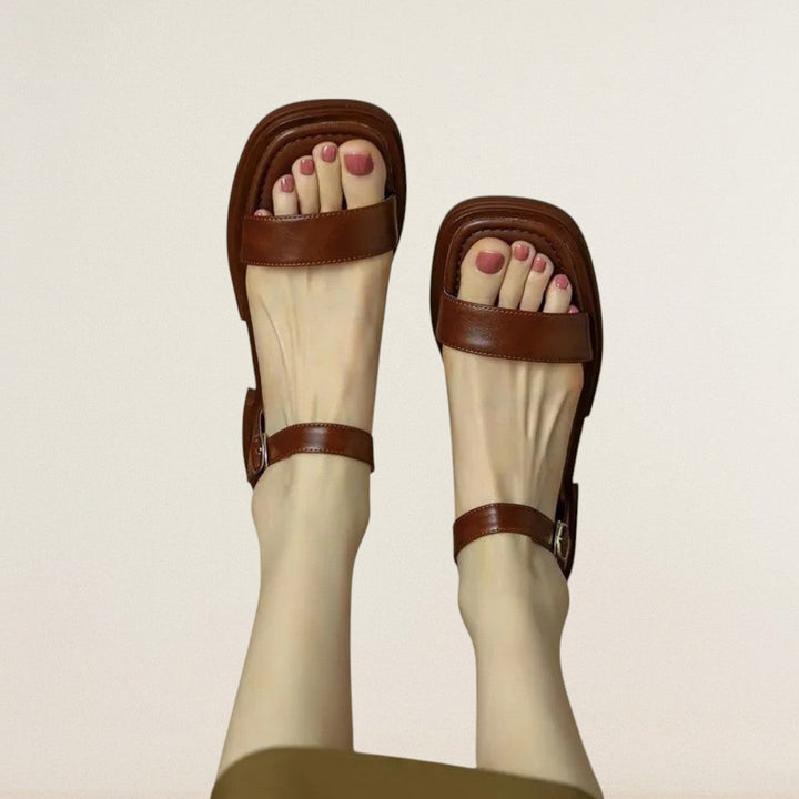 Μαρίνα – μινιμαλιστική άνεση για τις καλοκαιρινές σου μέρες