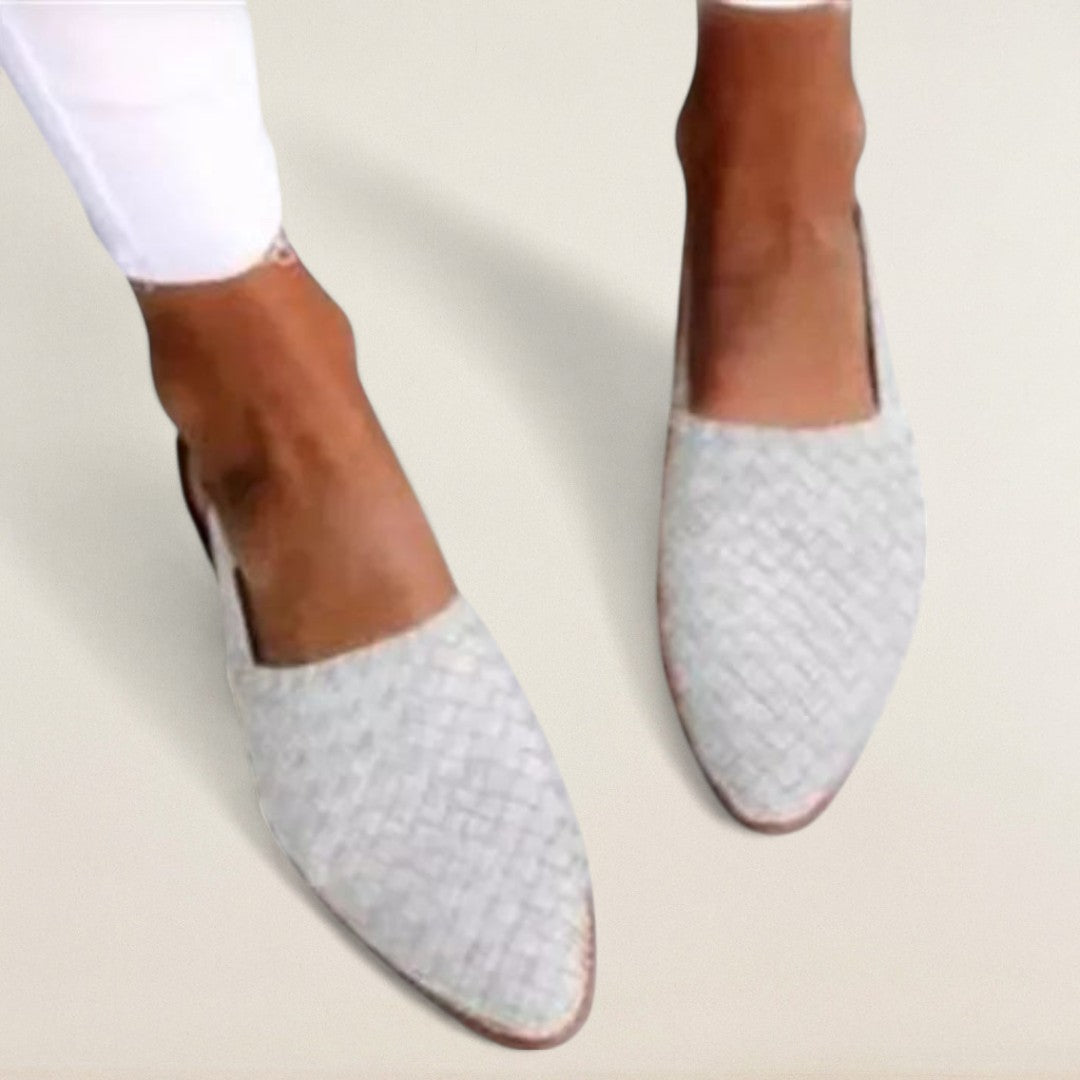 Μιρά – ελαφρύ και άνετο για τα καλοκαιρινά σου βήματα