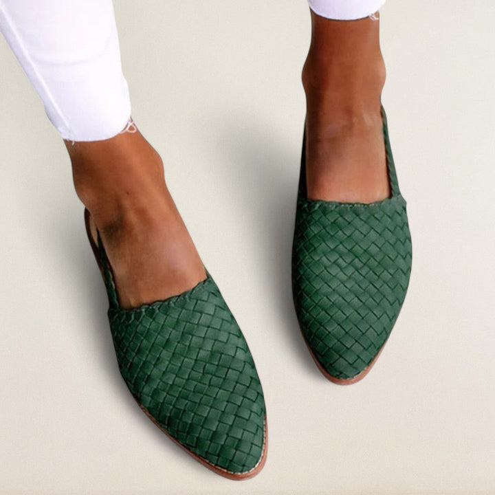 Μιρά – ελαφρύ και άνετο για τα καλοκαιρινά σου βήματα