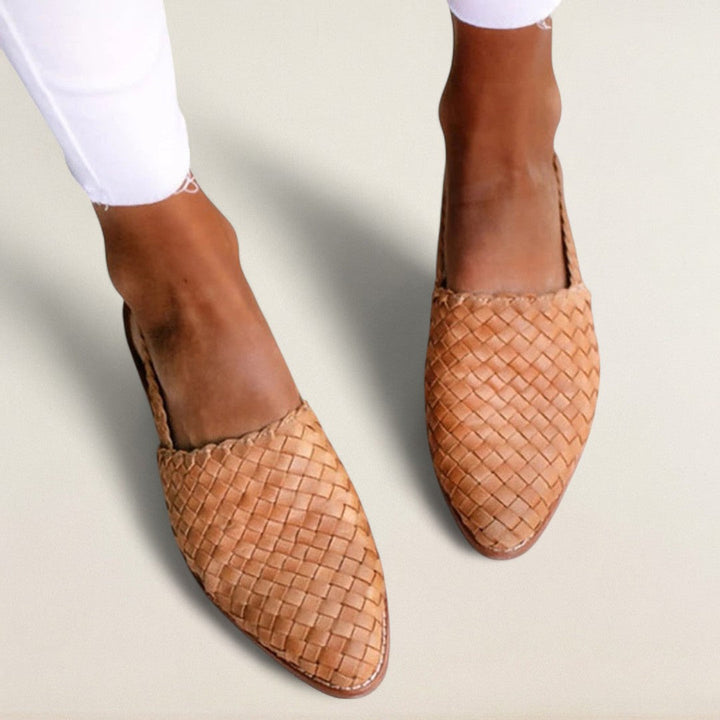 Μιρά – ελαφρύ και άνετο για τα καλοκαιρινά σου βήματα