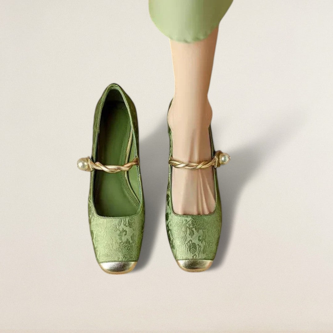 Μαρίνα – κομψή, άνετη και προσεγμένη μέχρι την τελευταία λεπτομέρεια