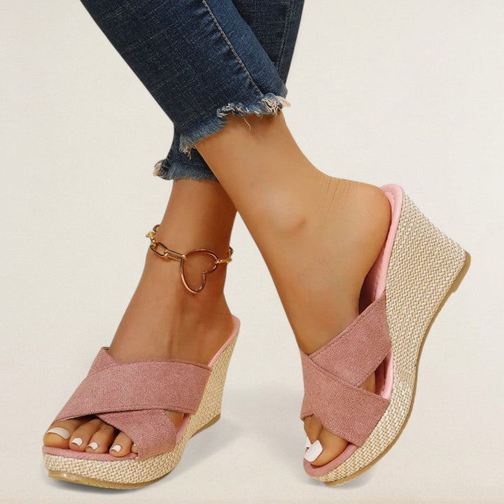 Άννα – Καλοκαιρινά ελαφριά με στυλ