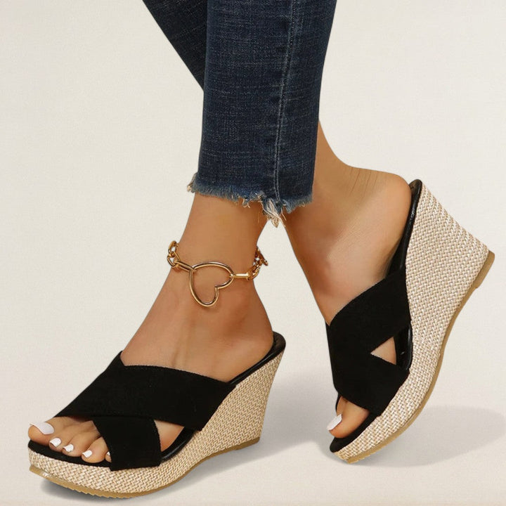 Άννα – Καλοκαιρινά ελαφριά με στυλ