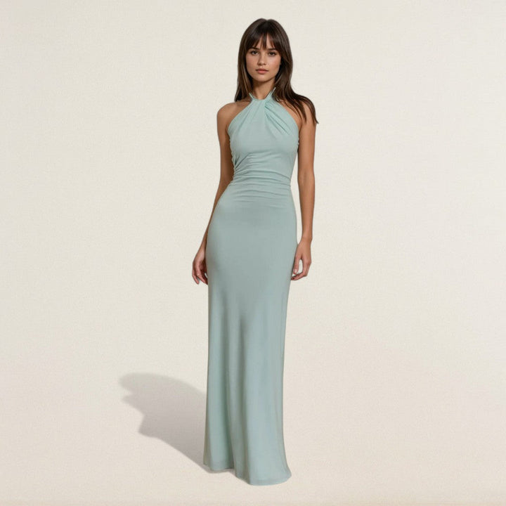 Λίβια – Λιτό κόψιμο με κομψή φινέτσα