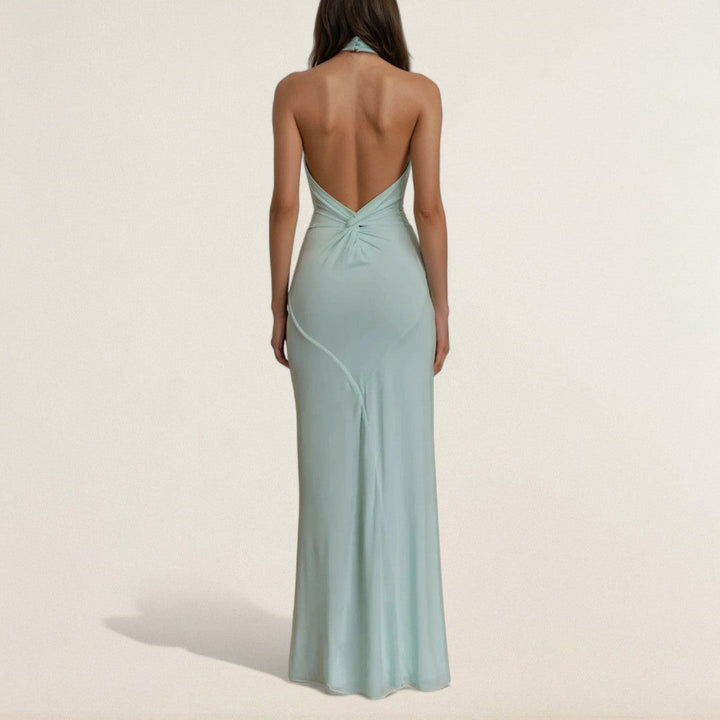 Λίβια – Λιτό κόψιμο με κομψή φινέτσα