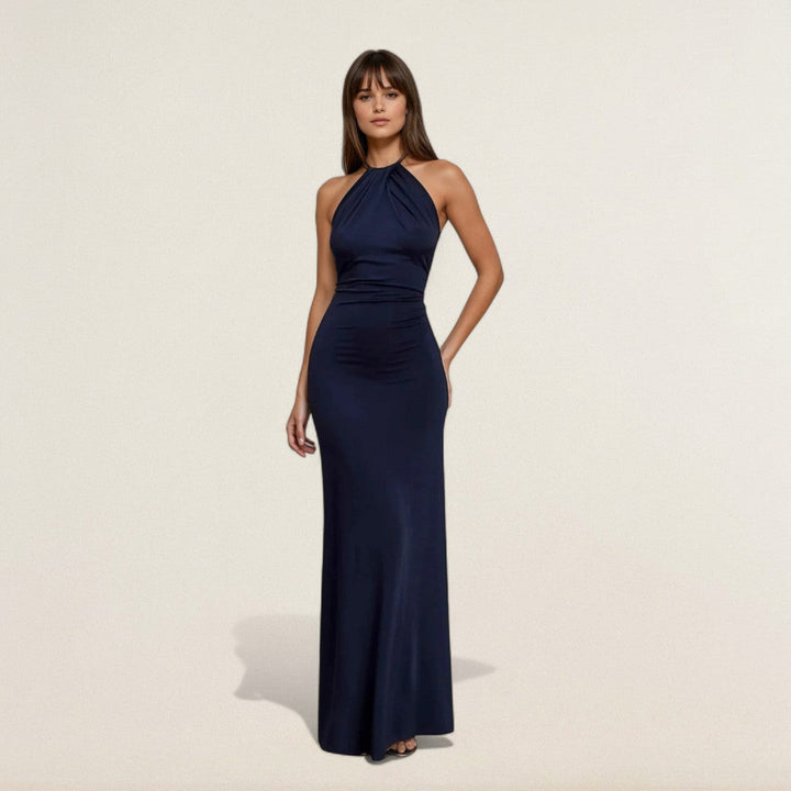 Λίβια – Λιτό κόψιμο με κομψή φινέτσα