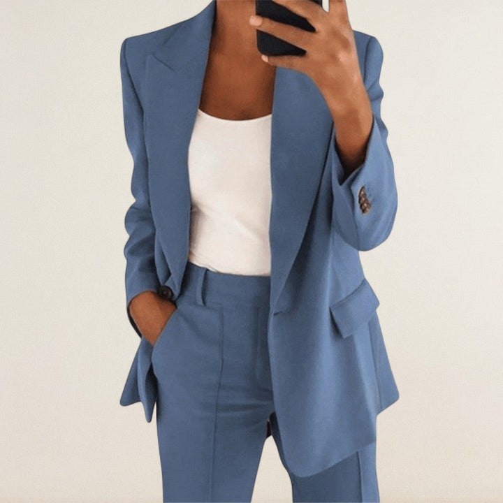 Αννα – Κομψότητα για κάθε περίσταση