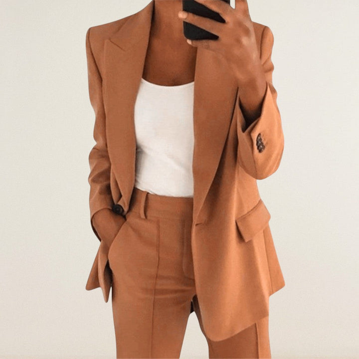 Αννα – Κομψότητα για κάθε περίσταση