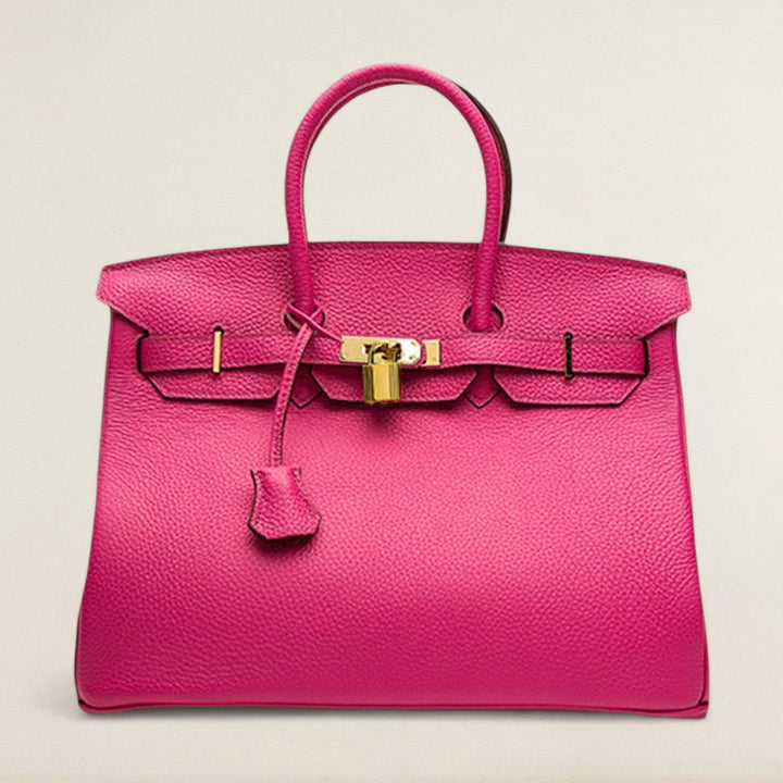 Ρενατά – Κλασική και κομψή με κλείσιμο που κάνει δήλωση