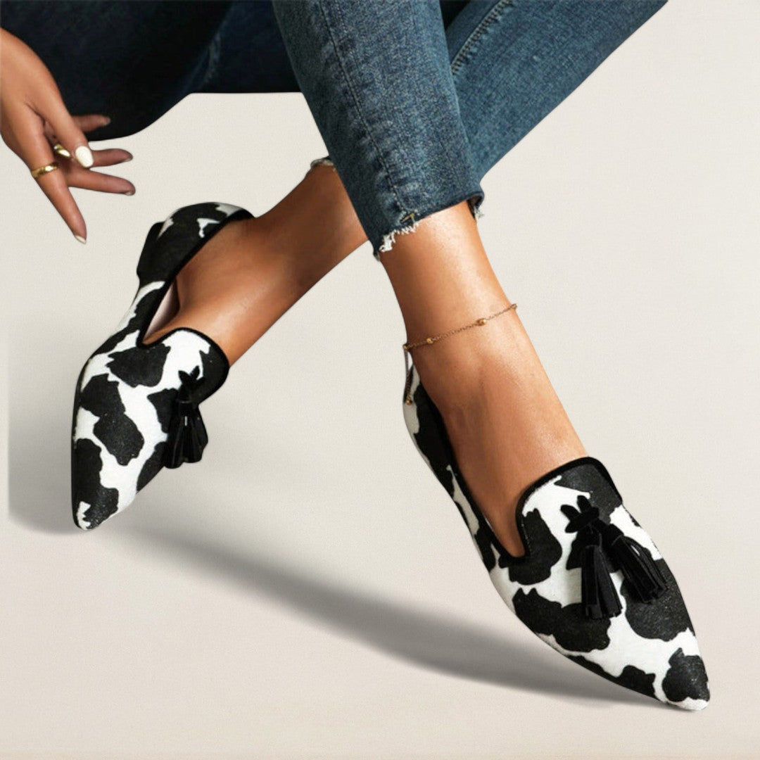 Λίβια – ορθοπεδική παντόφλα με κρόσσια και μυτερή μύτη