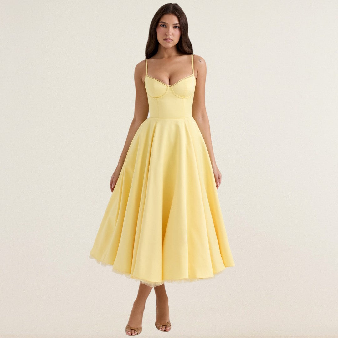 Σινα – κομψή γυναικεία για τις ιδιαίτερες στιγμές σας