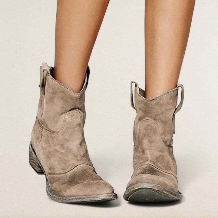 Τάμινα – Ορθοπεδικό & ανθεκτικό για κομψές φθινοπωρινές ημέρες