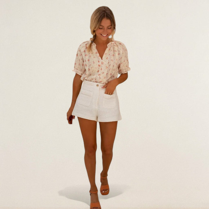 Η Αννα – θηλυκή, φρέσκια και ιδανική για το καλοκαίρι