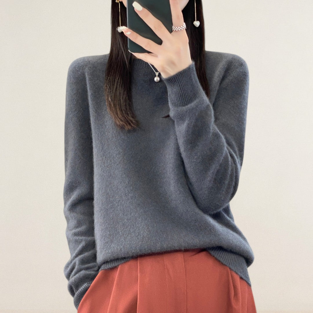 Μαρία – Πλεκτό πουλόβερ με μοντέρνο ψηλό γιακά