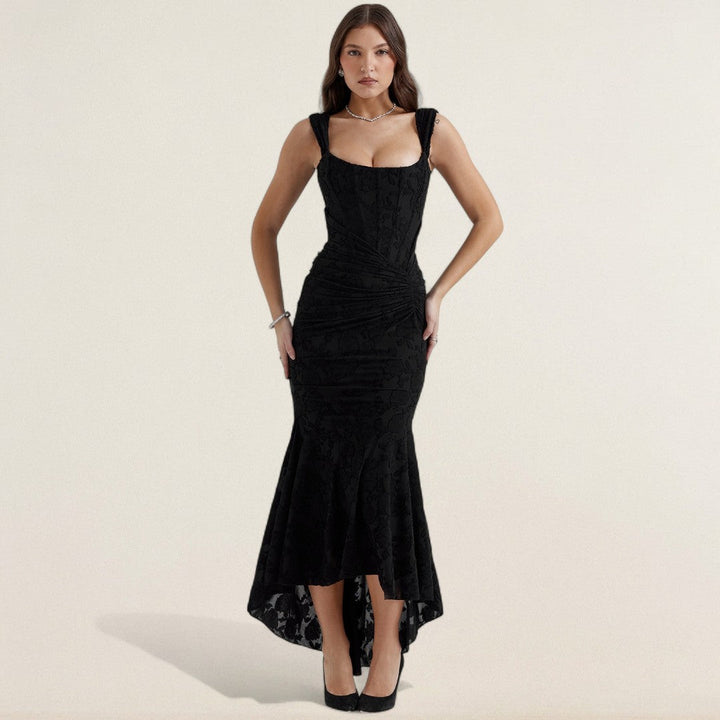 Μαρία – Φόρεμα που αγκαλιάζει τη σιλουέτα για κομψές στιγμές