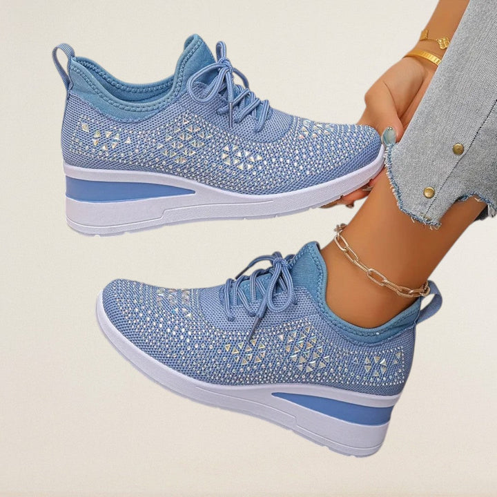 Λαδίνη – ορθοπεδικό Knit-Sneaker με γυαλιστερές λεπτομέρειες